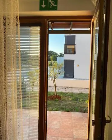L. Apartment Banjole