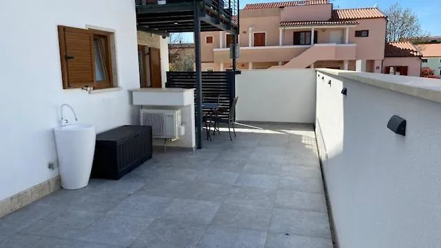 L. Lejlighed Banjole